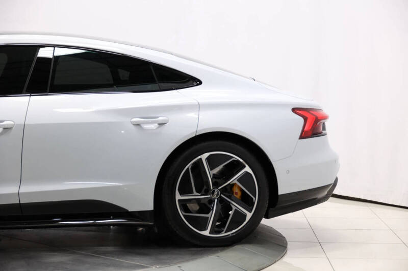 2023 Audi RS e-tron GT quattro