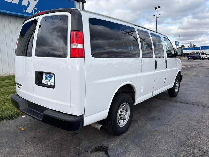 2023 Chevrolet Express LS 3500