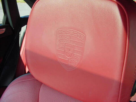 2016 Porsche Macan Turbo