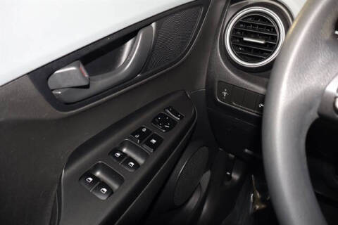 2020 Hyundai Kona SE