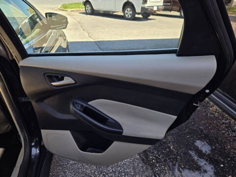 2012 Ford Focus SEL