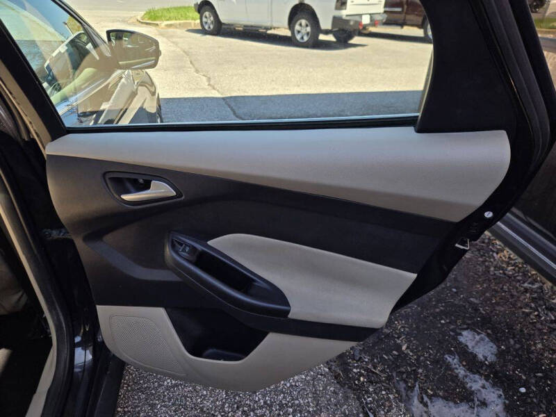 2012 Ford Focus SEL