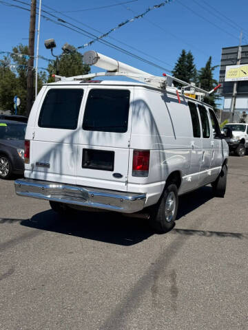 2008 Ford E-Series E-250