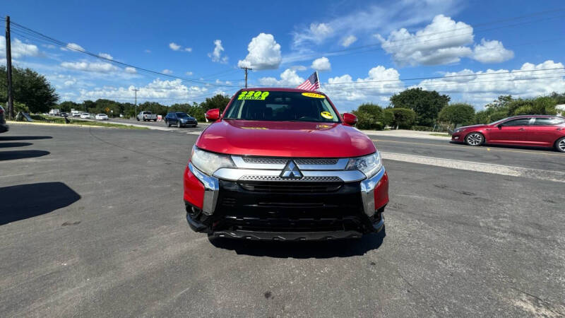 2019 Mitsubishi Outlander SE
