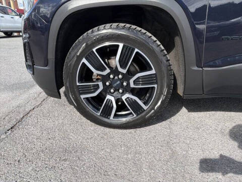 2021 GMC Acadia SLT