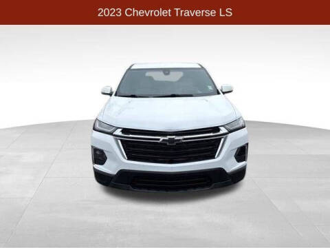 2023 Chevrolet Traverse LS