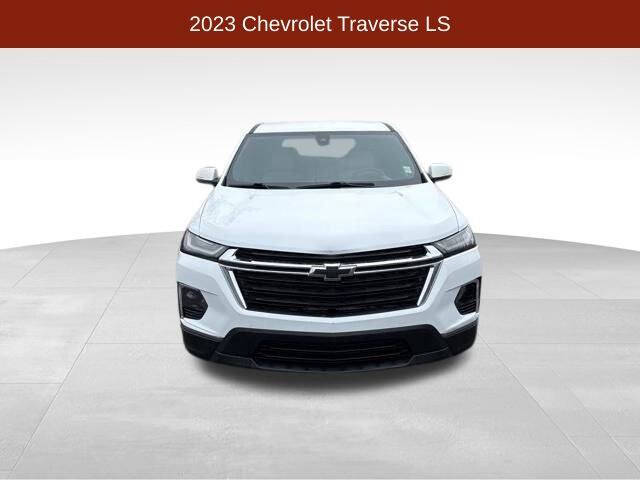 2023 Chevrolet Traverse LS