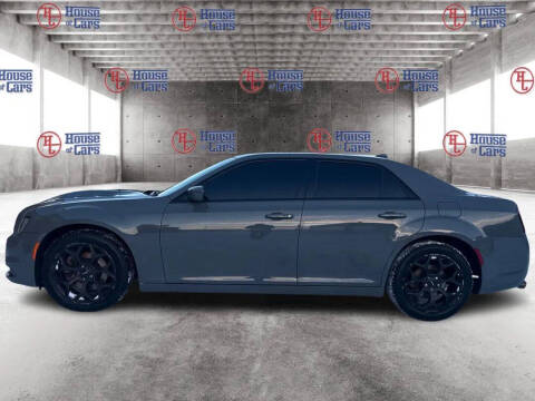 2017 Chrysler 300