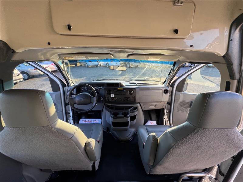 2014 Ford E-Series E-250