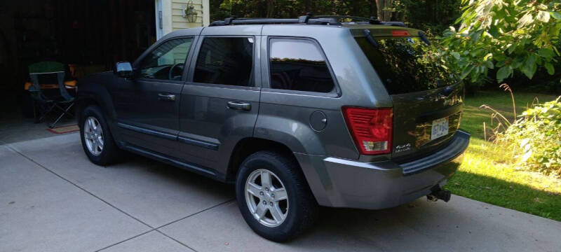 2007 Jeep Grand Cherokee Laredo photo 4