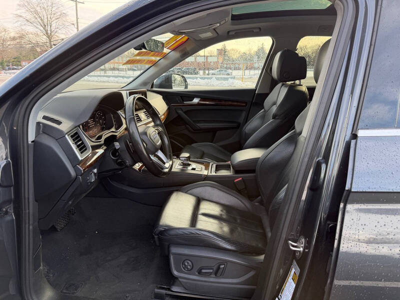 2018 Audi Q5 2.0T quattro Prestige