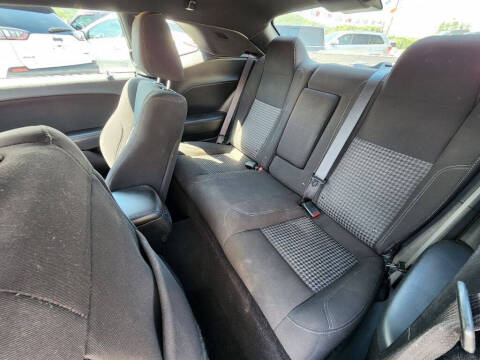 2021 Dodge Challenger SXT