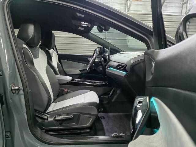 2023 Volkswagen ID.4 Standard