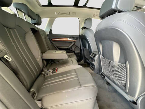 2021 Audi Q5 quattro Prestige 45 TFSI