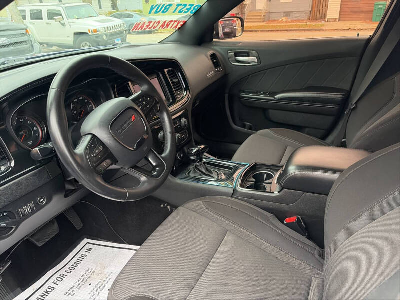 2019 Dodge Charger SXT