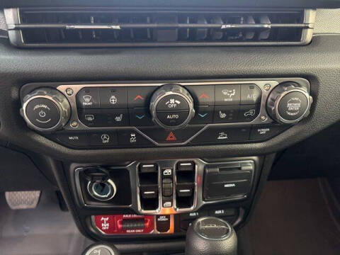 2025 Jeep Gladiator Willys