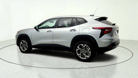 2025 Chevrolet Trax RS