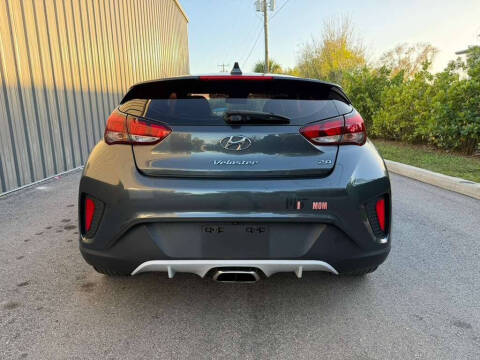 2019 Hyundai Veloster 2.0L