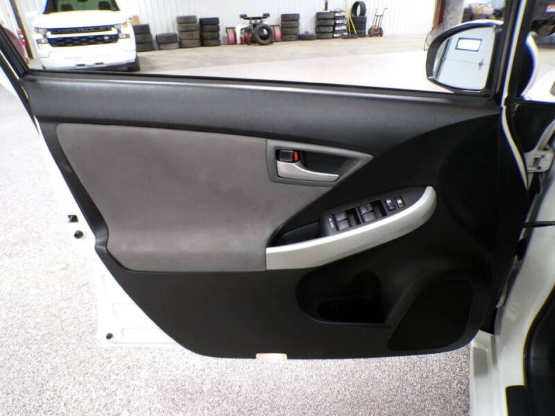 2013 Toyota Prius Two