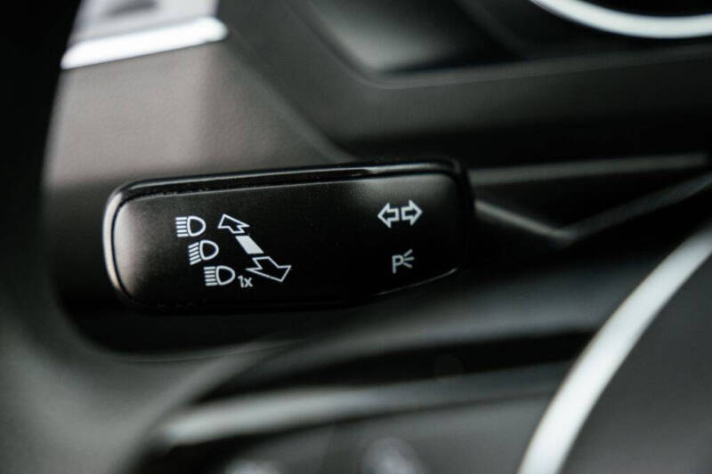 2019 Volkswagen Tiguan S