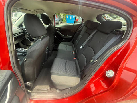 2015 Mazda MAZDA3 i Touring