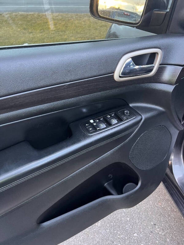 2014 Jeep Grand Cherokee Laredo