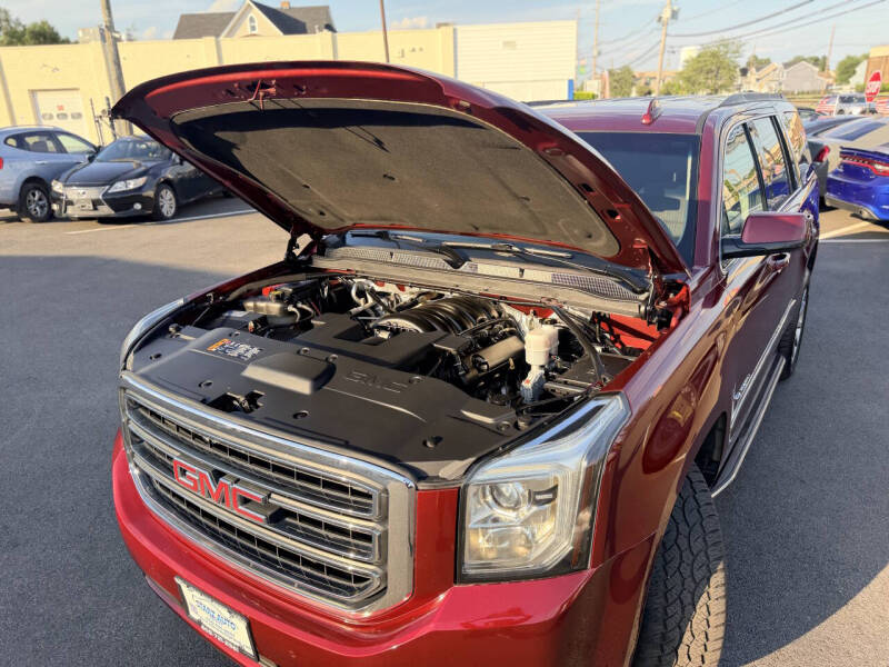 2017 GMC Yukon SLE