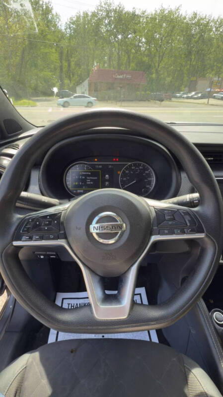 2020 Nissan Kicks SV