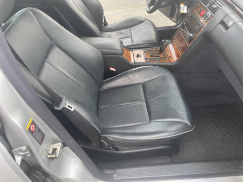 2002 Mercedes-Benz E-Class E 320 4MATIC