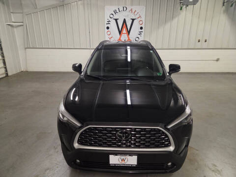 2024 Toyota Corolla Cross XLE