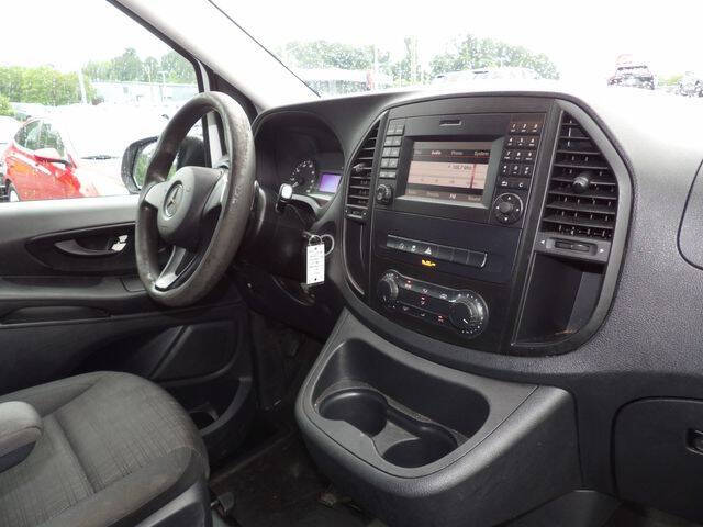2016 Mercedes-Benz Metris Passenger