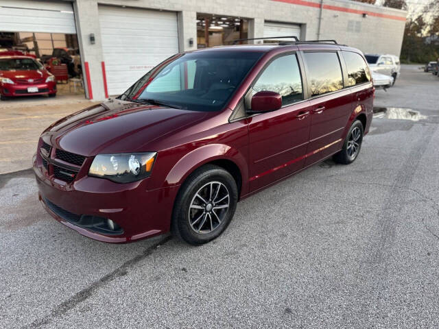 2017 Dodge Grand Caravan for sale at Motorcars LTD in O'fallon, MO