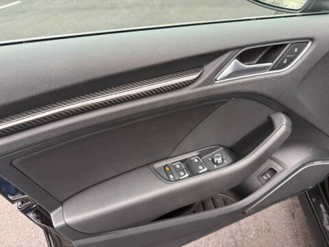 2015 Audi S3 2.0T quattro Prestige