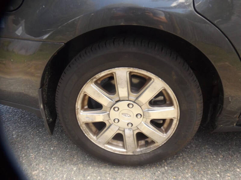 2008 Ford Taurus SEL