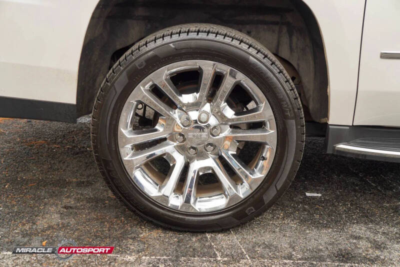 2017 GMC Yukon XL SLT