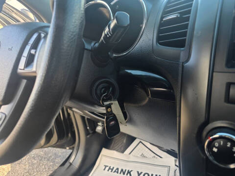 2012 Kia Sorento LX