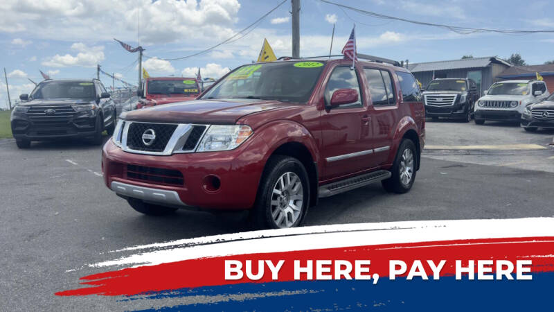 2012 Nissan Pathfinder LE