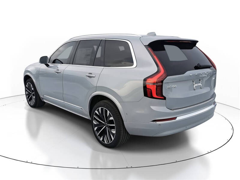 2026 Volvo XC90 B6 Plus 7P