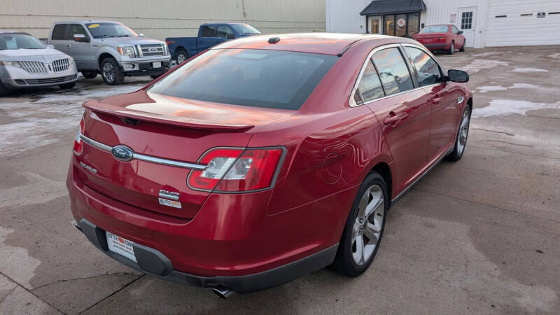 2010 Ford Taurus SHO