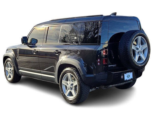 2020 Land Rover Defender 110 SE