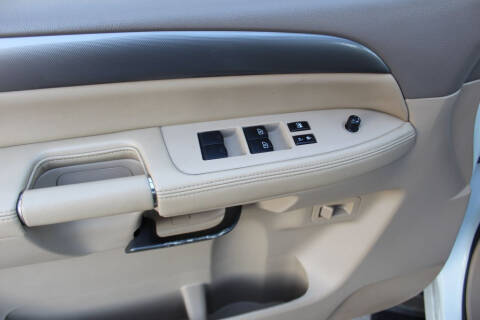 2013 Nissan Armada SV