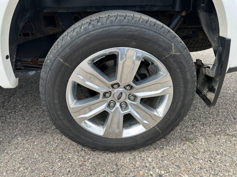 2017 Ford F-150 Platinum