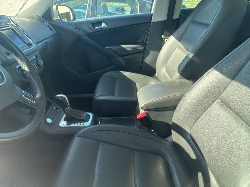 2016 Volkswagen Tiguan 2.0T S 4Motion