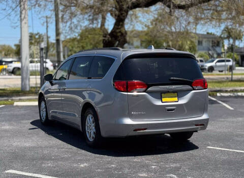 2017 Chrysler Pacifica Touring