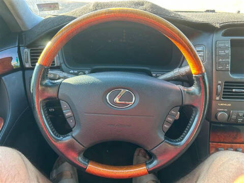 2004 Lexus LS 430
