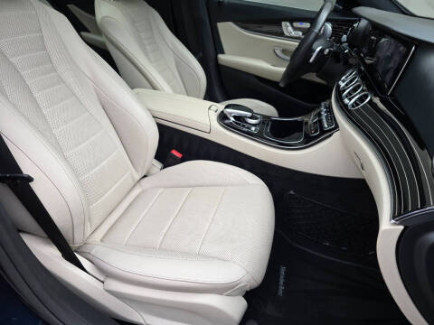 2017 Mercedes-Benz E-Class E 300 4MATIC
