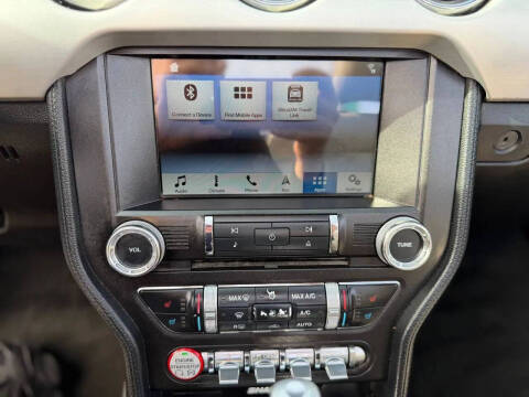 2017 Ford Mustang EcoBoost Premium