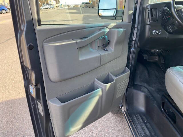 2017 Chevrolet Express LS 2500