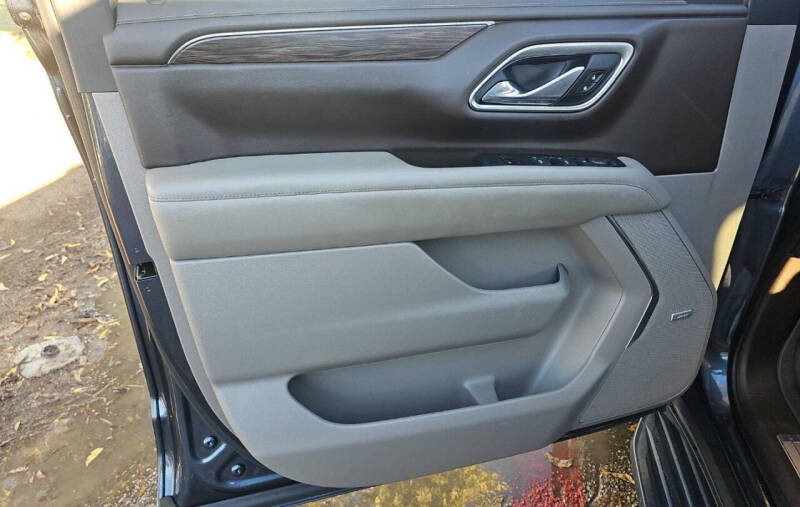 2021 Chevrolet Suburban LT