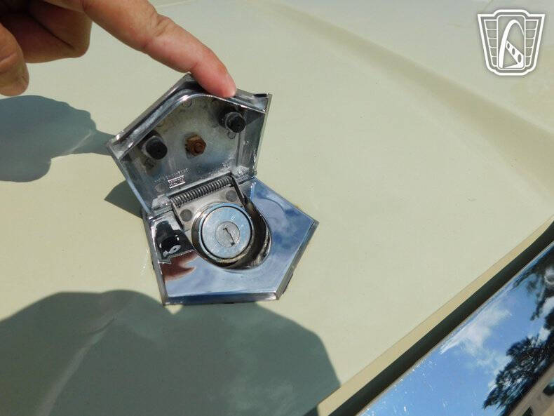 1966 Ford Thunderbird